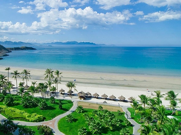 Tắm biển Nha Trang ở đâu sạch, đẹp và an toàn?